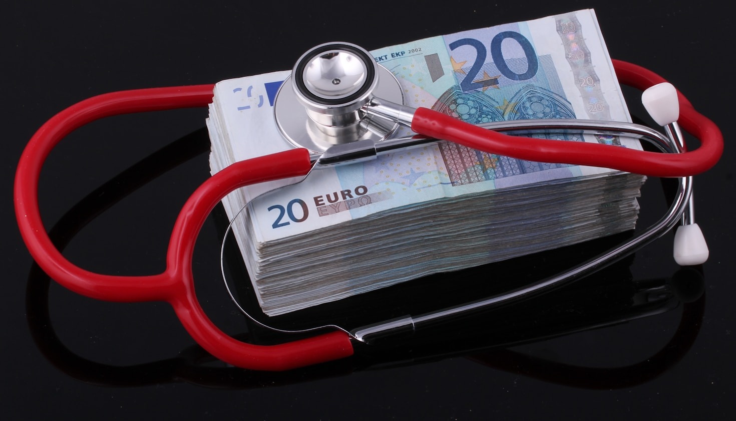 Exploring Cryptocurrency in the Health Sector